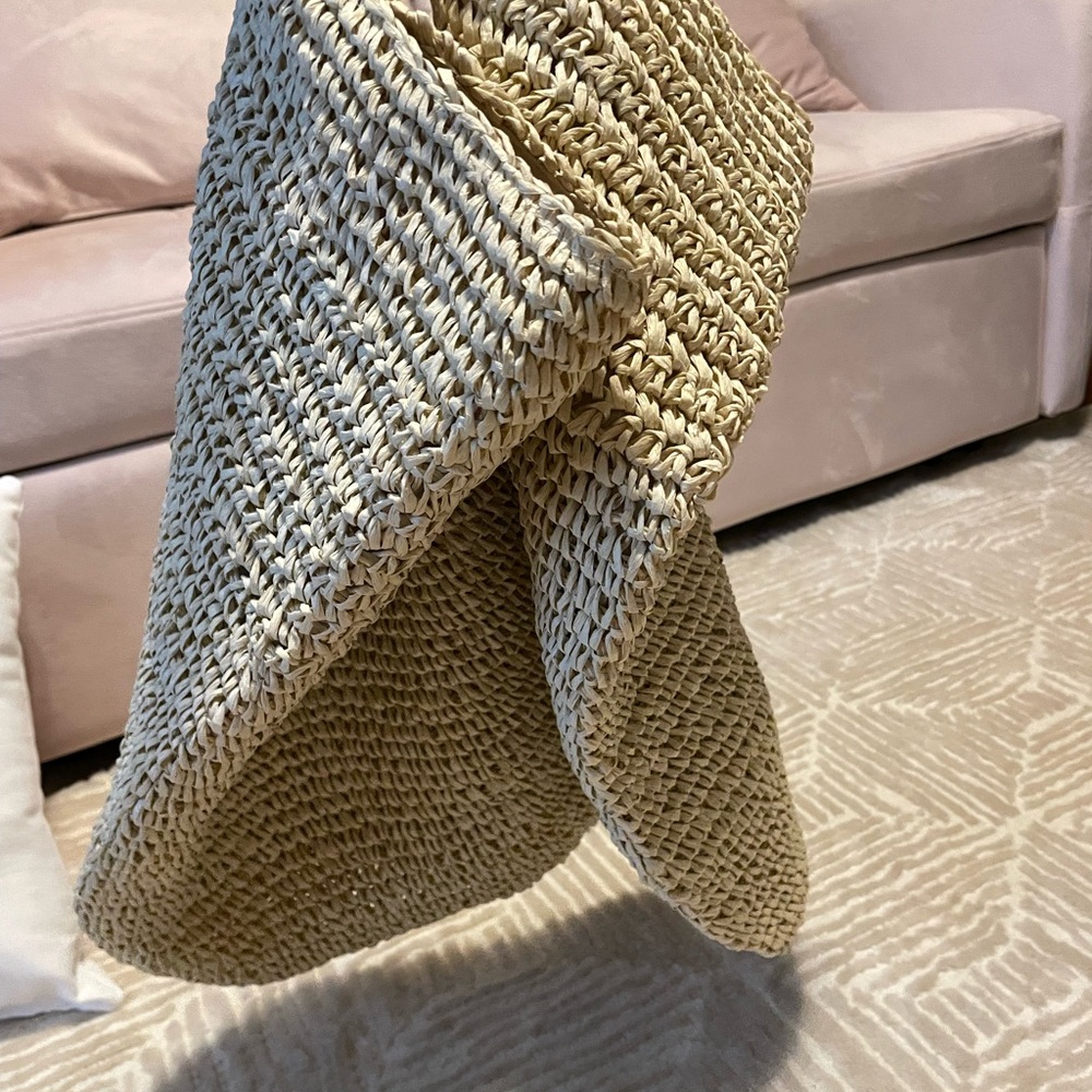 Abercrombie & Fitch Straw Bag NWT